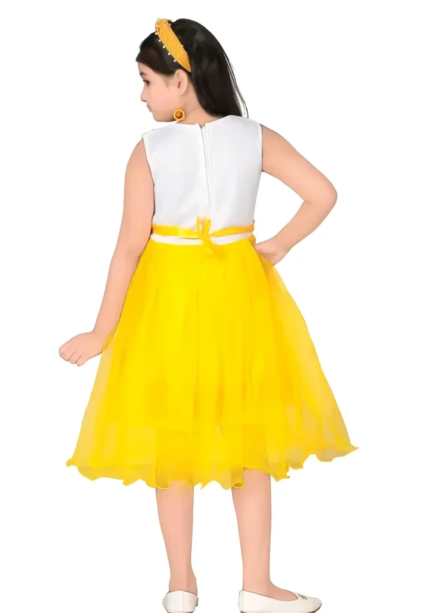 Girls middy/knee length/net fabric/color yellow