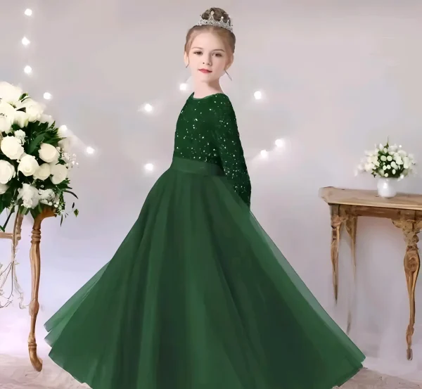Trendy gown for girls
