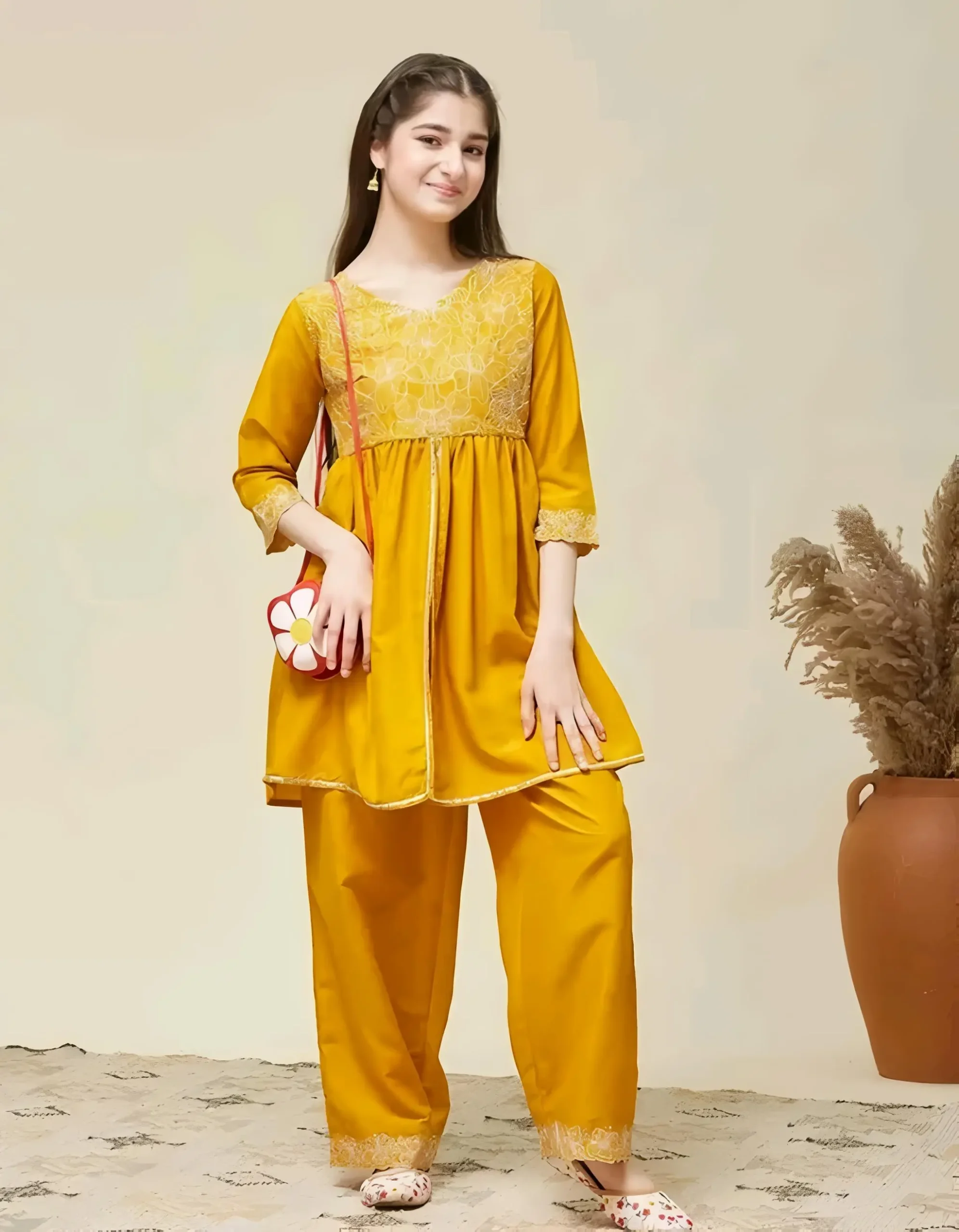 Embroidered kurta set - Yellow, 11-12 Years