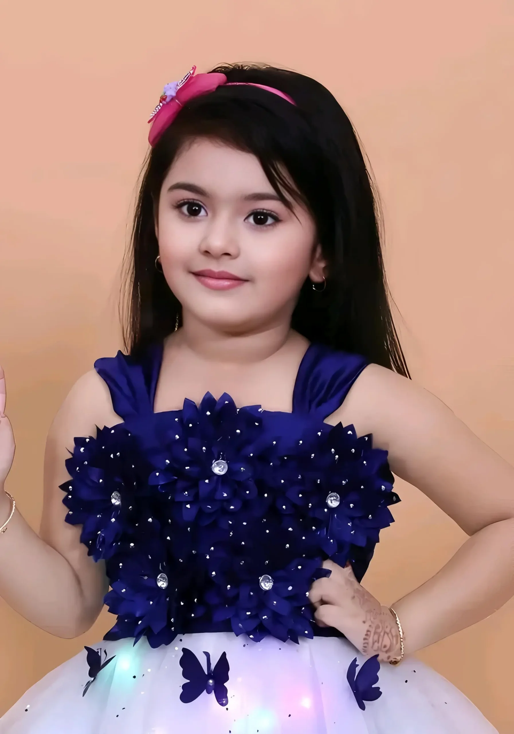 Party wear dress for kids/net fabric