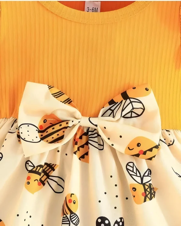 Girls printed frock/daily wear - Image 4