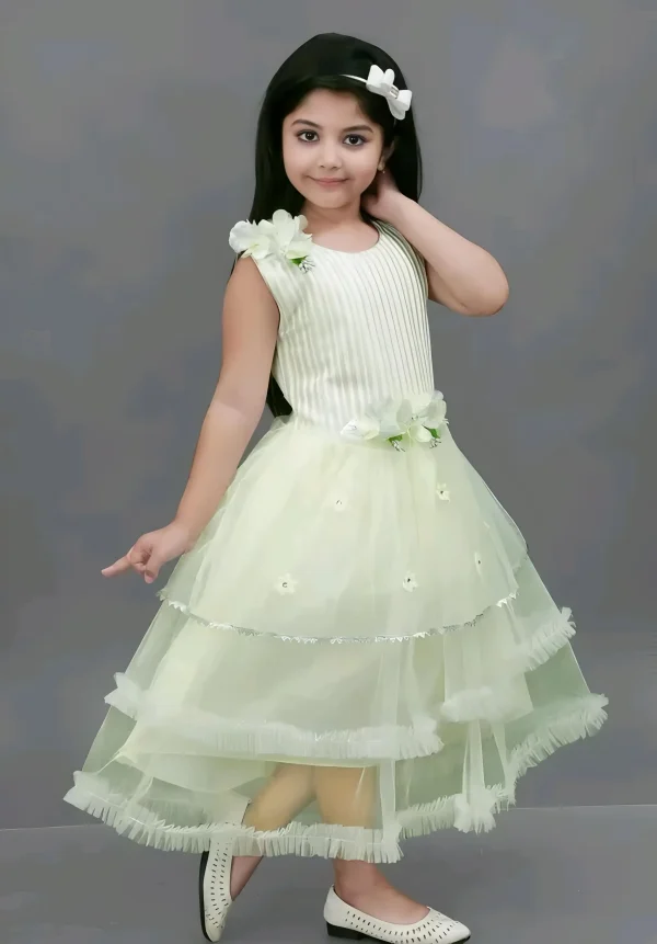 Princess stylish baby girl frock/color green - Image 4