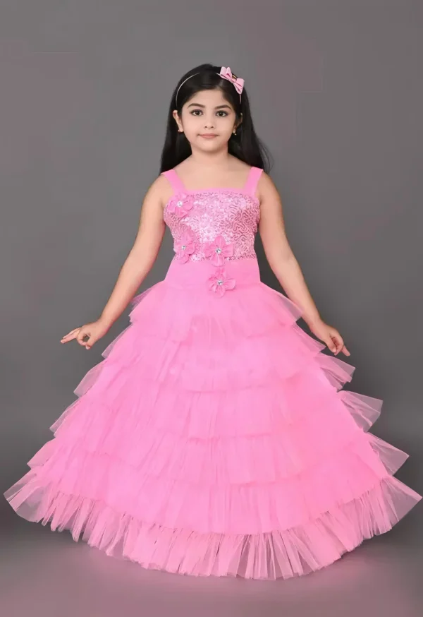 Long party wear gown - Image 4