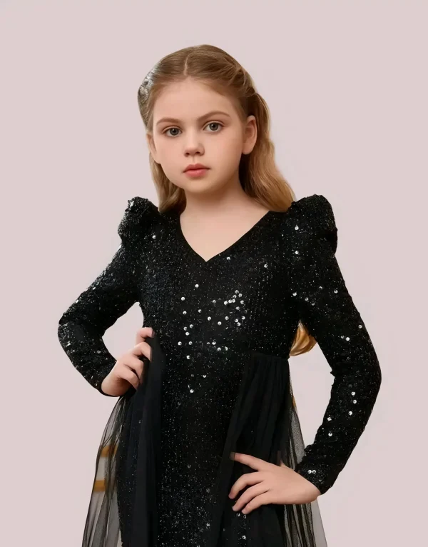 Girls mermaid dress - Image 3