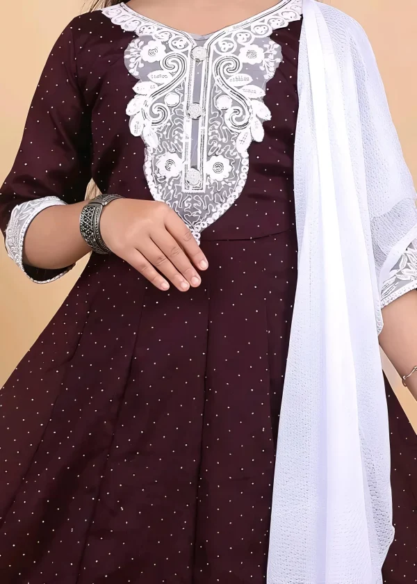 Ethnic wear suit - Image 4