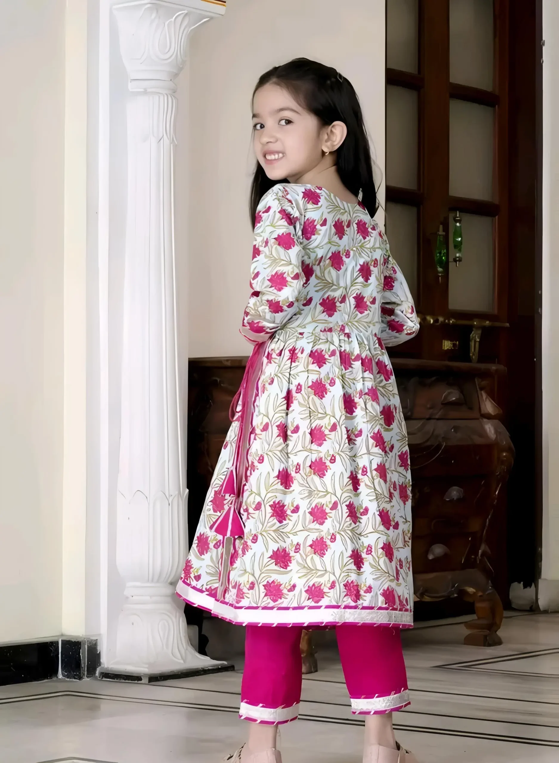 Girls plazo and suit set/color pink