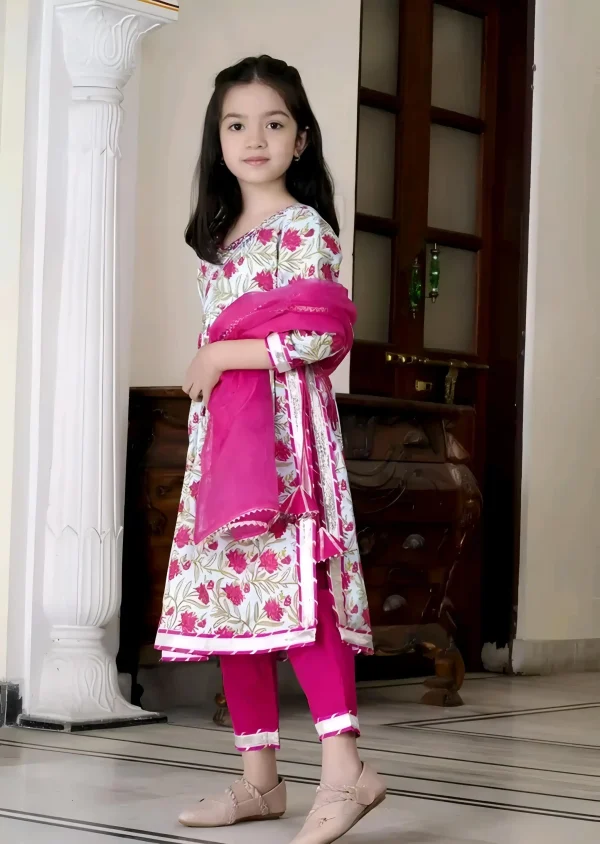 Girls plazo and suit set/color pink