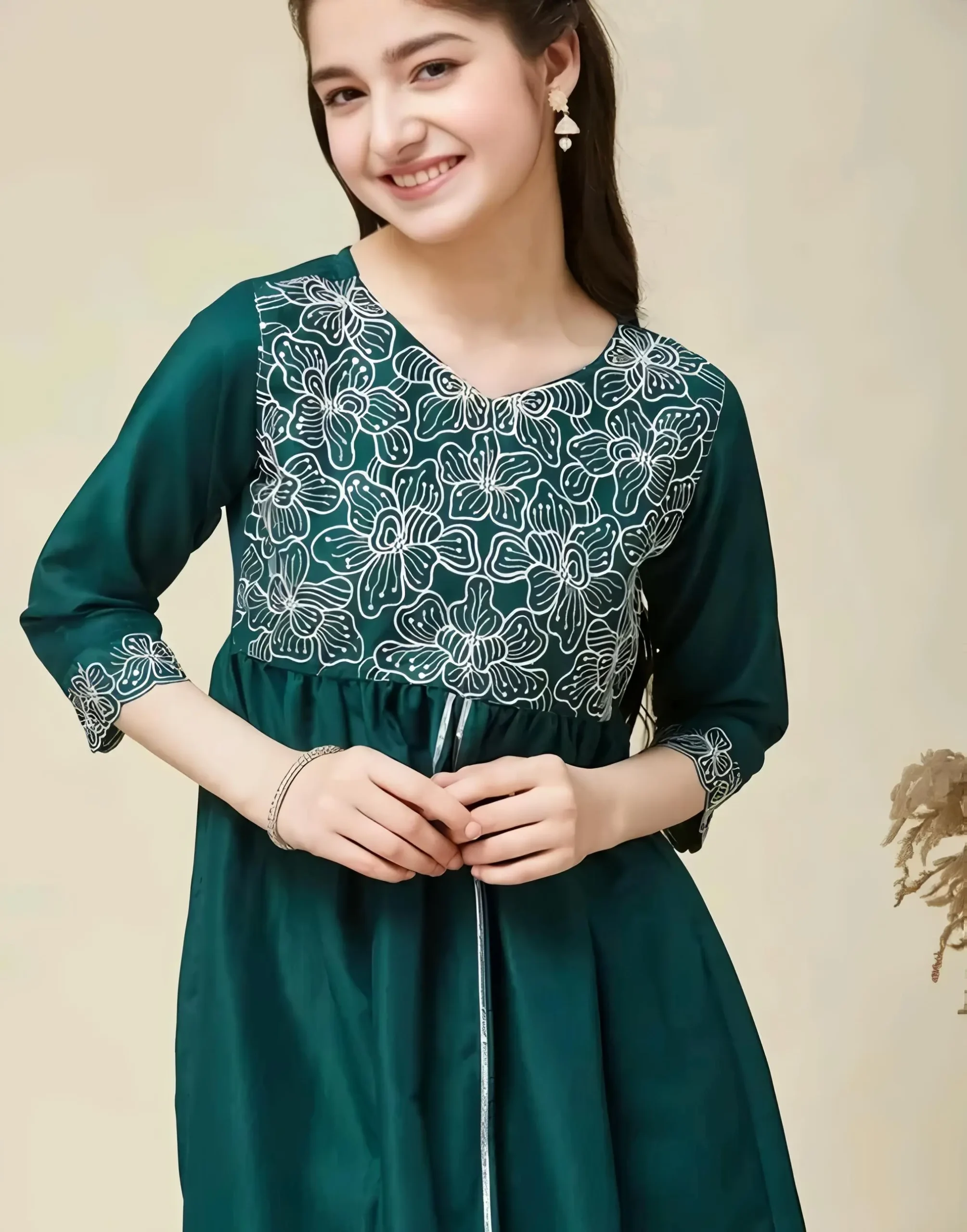 Embroidered kurta set